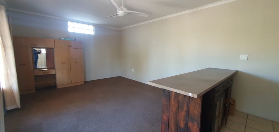 4 Bedroom Property for Sale in Keidebees Northern Cape